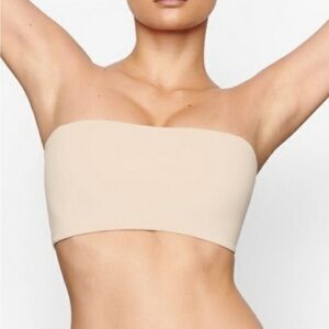 skims  fits‎ everybody bandeau COLOR SAND SIZE M NWT